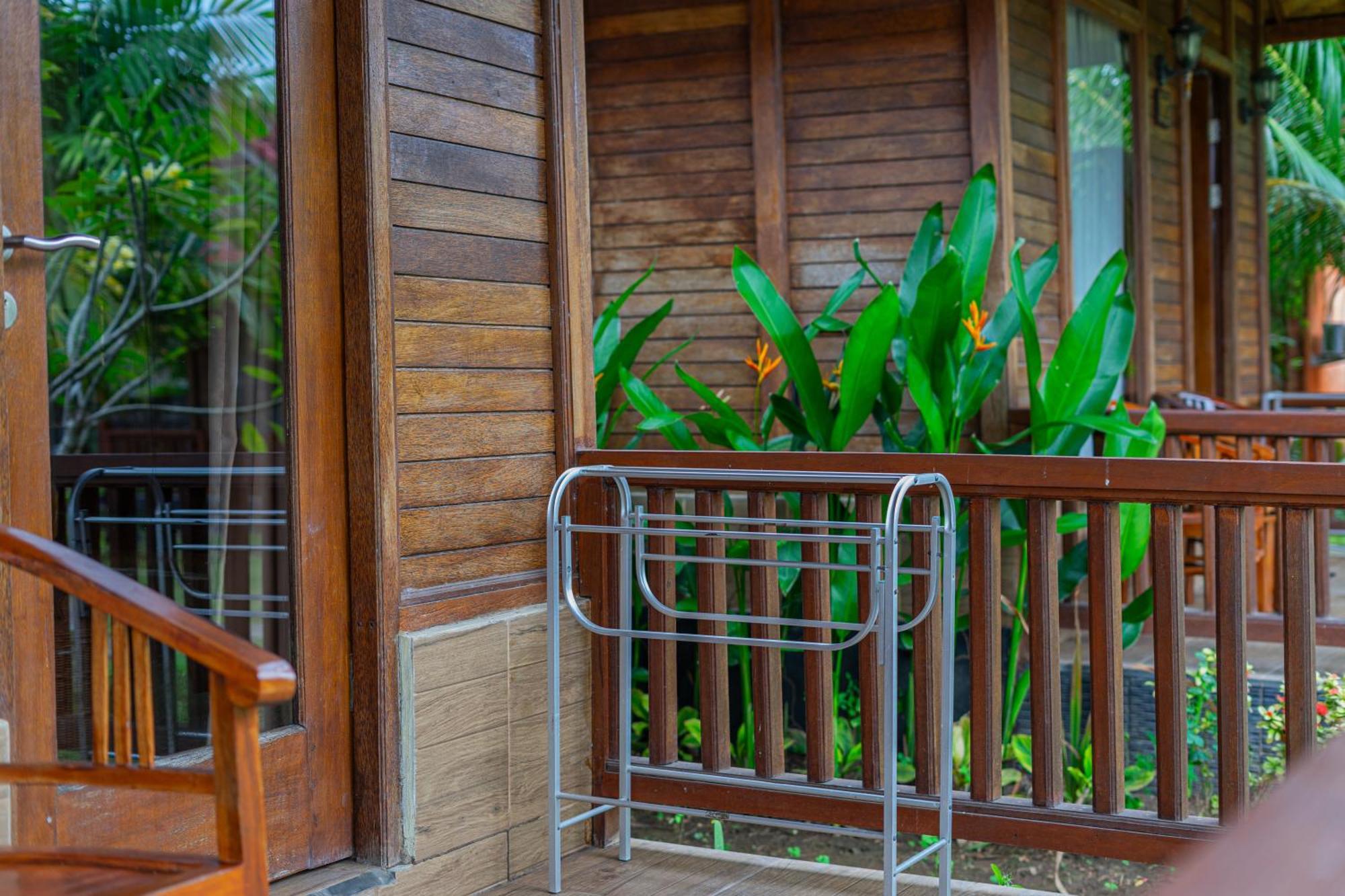 Rijet Villa Beach & Restaurant Ped Zewnętrze zdjęcie